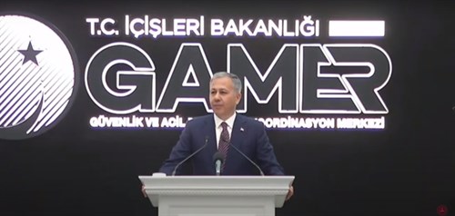 İçişleri Bakanı Ali Yerlikaya: “Düzensiz Göçle Amansız Bir Mücadele Veriyoruz”
